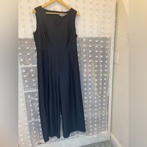 Calvin Klein pants jumpsuit v neck wide leg size 12